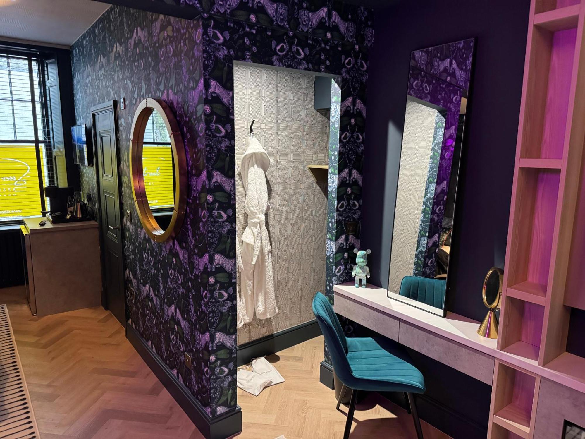 Secret Suites Lancaster Bagian luar foto