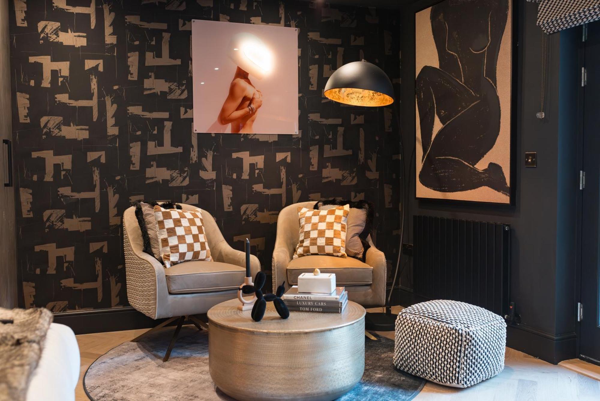 Secret Suites Lancaster Bagian luar foto